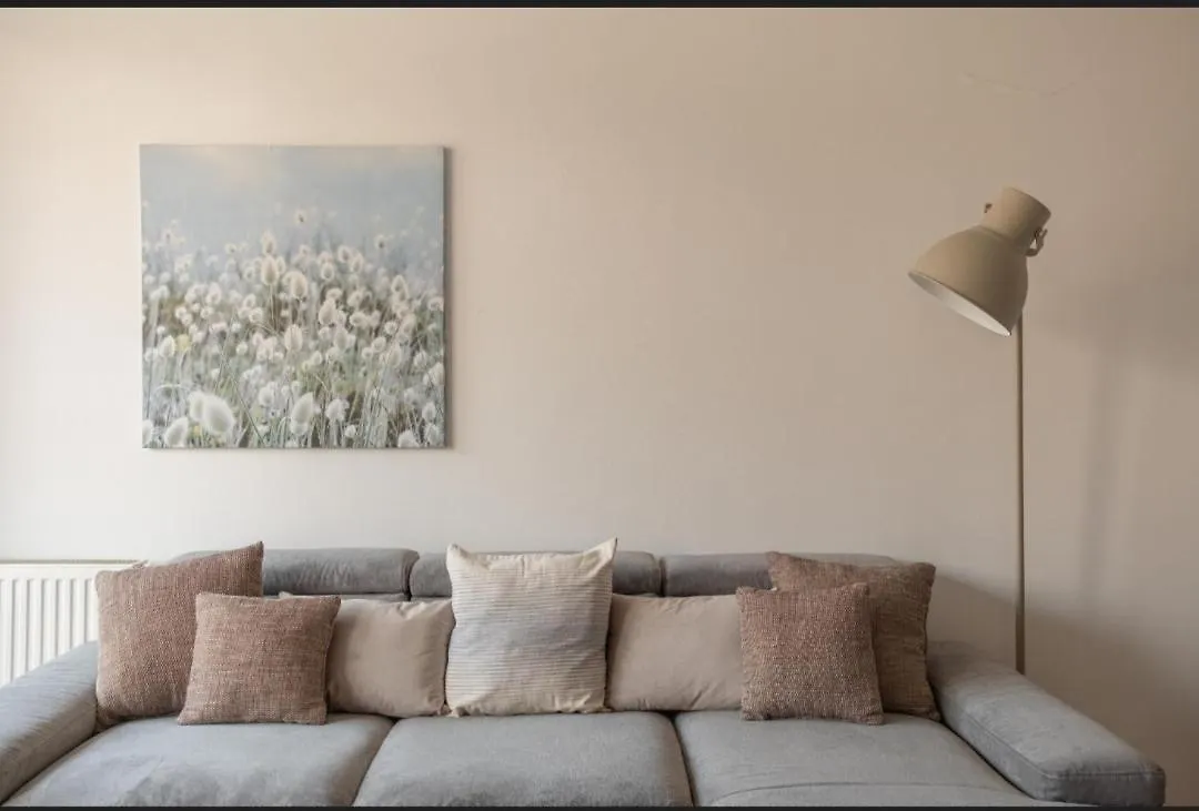 Prime Central Apartment With Balcony Budapest Hungary